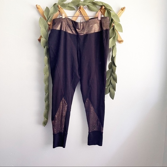 Lane Bryant Livi Active Bronze & Black Leggings - Picture 2 of 7